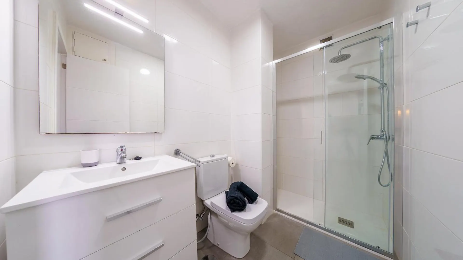 Suntower Arona - Seaviews & Pool - Next To Beach Spain