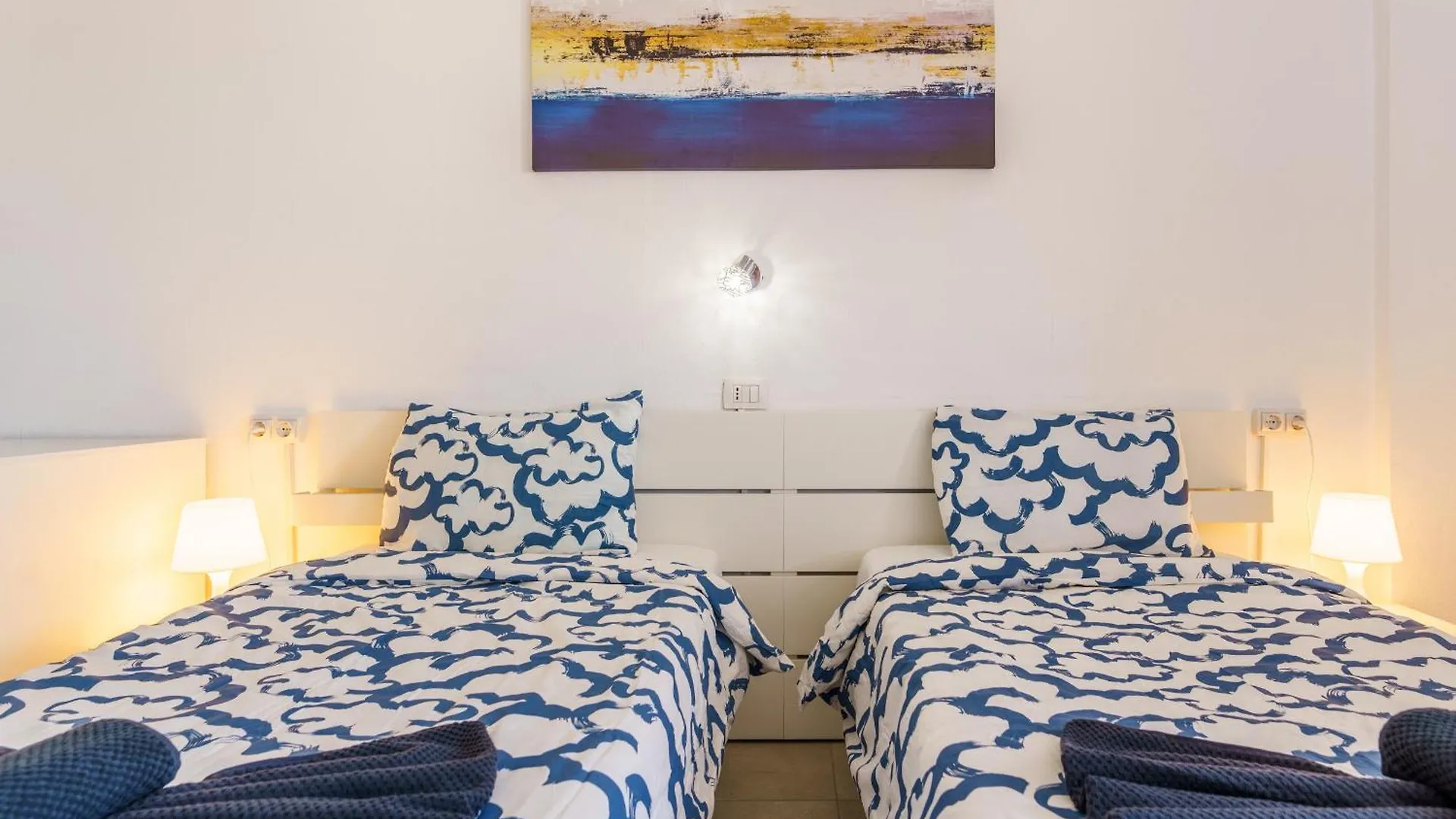 Suntower Arona - Seaviews & Pool - Next To Beach Apartment